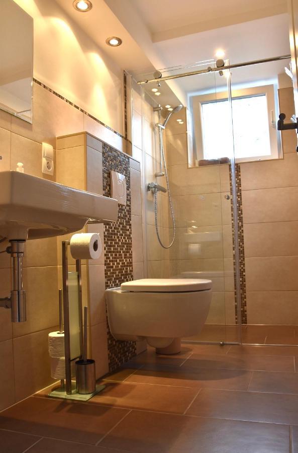 Residence Kingshill Eppstein Bagian luar foto